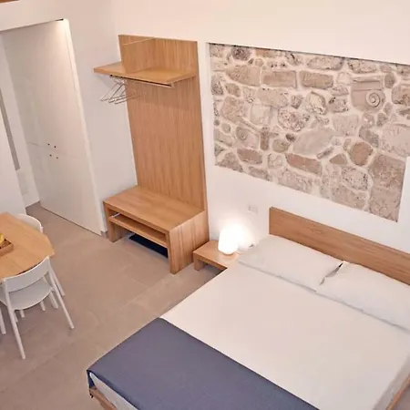 La Casa Di Alceo *