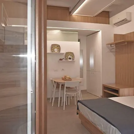 La Casa Di Alceo *